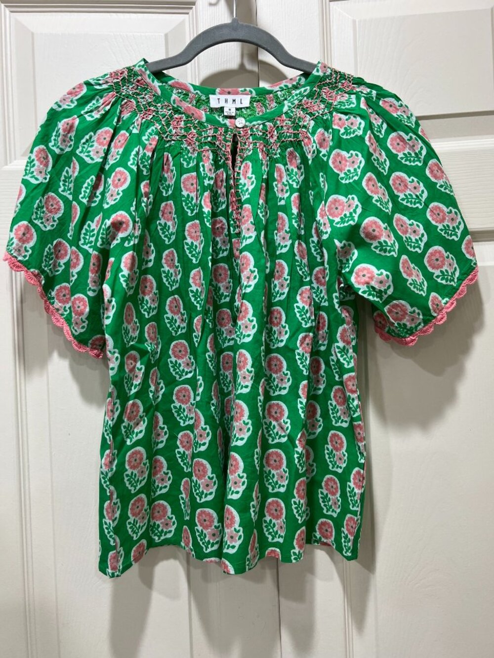 Women's THML Green Pink Floral Smocked Puff Sleeve Blouse Top - Medium